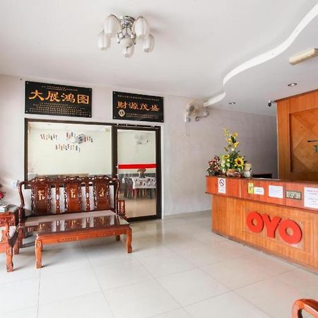 Oyo 89539 Hotel Siswa Kampar Exterior foto