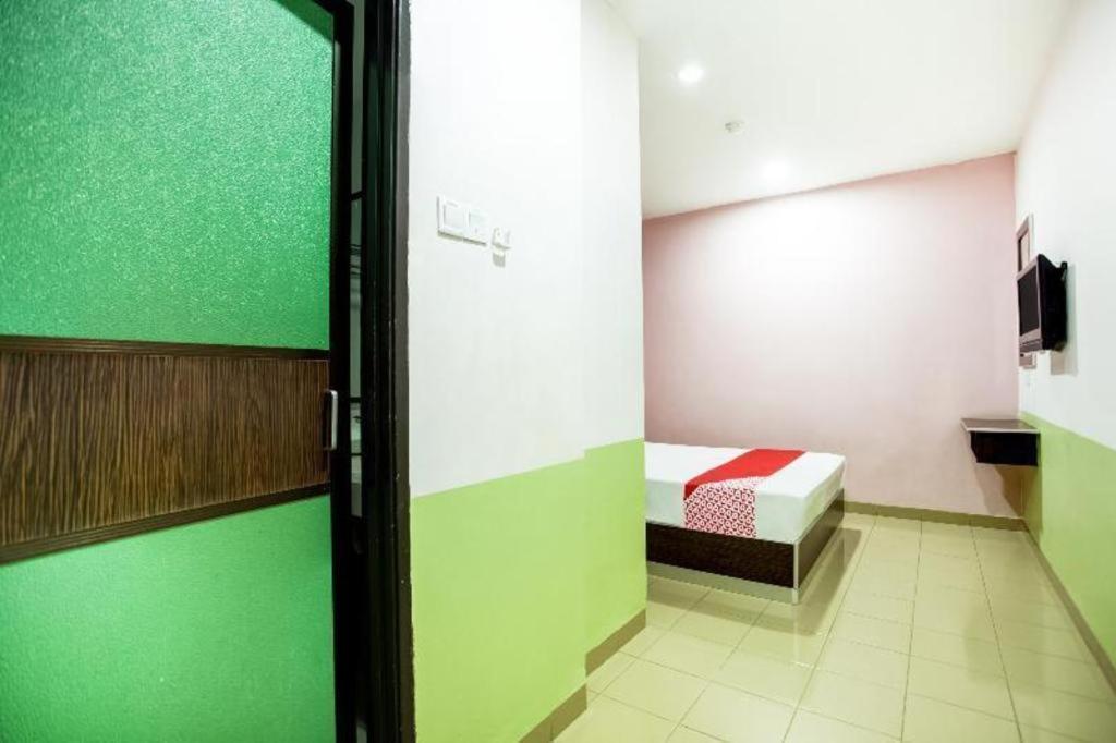 Oyo 89539 Hotel Siswa Kampar Exterior foto
